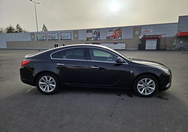 Opel Insignia cena 27900 przebieg: 225942, rok produkcji 2011 z Piła małe 596